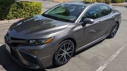 2023 Toyota Camry Hybrid SE