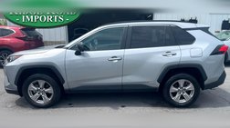 2022 Toyota RAV4 Hybrid LE