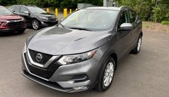 2022 Nissan Rogue Sport SV