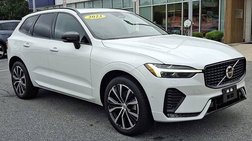 2023 Volvo XC60 B5 Plus Dark Theme