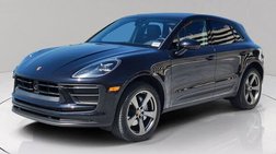 2023 Porsche Macan T