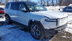 2024 Rivian R1S Adventure