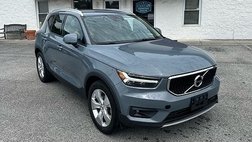 2021 Volvo XC40 T5 Momentum