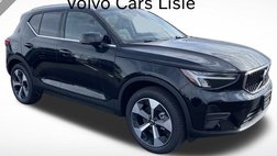 2025 Volvo XC40 B5 Core Bright Theme