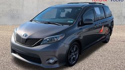 2017 Toyota Sienna SE Premium 8-Passenger