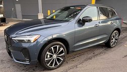 2025 Volvo XC60 B5 Plus Dark Theme