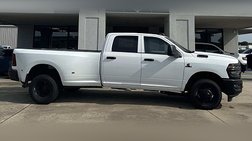 2025 Ram Ram Pickup 3500 Tradesman