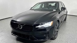 2023 Volvo S60 B5 Core Dark Theme