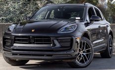 2023 Porsche Macan T