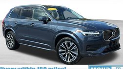2022 Volvo XC90 T6 Momentum 7-Passenger