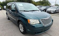 2009 Chrysler Town and Country Touring