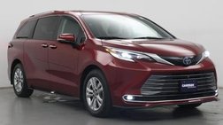 2022 Toyota Sienna Platinum 7-Passenger