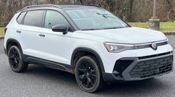 2025 Volkswagen Taos SE Black