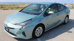 2016 Toyota Prius Two