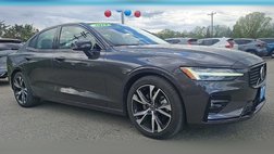 2024 Volvo S60 B5 Plus Dark Theme