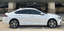 2018 Buick Regal Sportback Essence