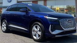2023 Audi Q4 e-tron quattro Premium 50
