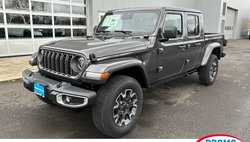 2026 Jeep Gladiator Sahara
