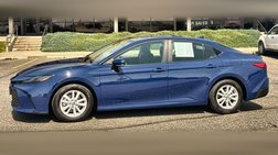 2026 Toyota Camry LE FWD
