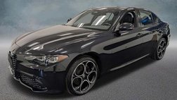 2025 Alfa Romeo Giulia Intensa