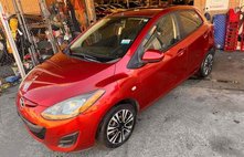 2014 Mazda MAZDA2 Sport
