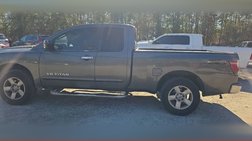 2005 Nissan Titan SE