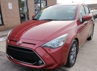 2020 Toyota Yaris Hatchback LE