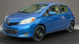 2013 Toyota Yaris LE