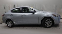 2017 Toyota Yaris iA Base