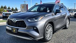 2023 Toyota Highlander Hybrid Platinum