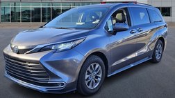 2023 Toyota Sienna XLE 7-Passenger