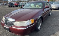 2000 Lincoln Town Car Cartier