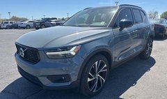 2020 Volvo XC40 T5 R-Design