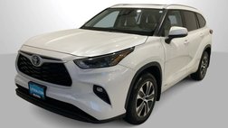 2023 Toyota Highlander Hybrid XLE