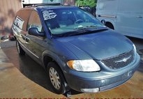 2002 Chrysler Town and Country Limited