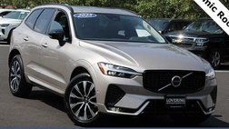 2025 Volvo XC60 B5 Plus Dark Theme