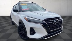 2021 Nissan Kicks SR
