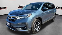 2019 Honda Pilot Touring w/Rear Captain's Chairs
