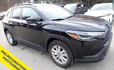 2023 Toyota Corolla Cross LE