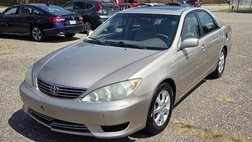 2005 Toyota Camry XLE