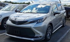 2021 Toyota Sienna XLE 7-Passenger