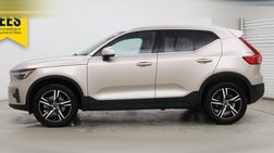 2024 Volvo XC40 Core