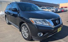 2016 Nissan Pathfinder S