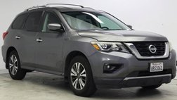 2017 Nissan Pathfinder SV