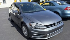 2021 Volkswagen Golf TSI