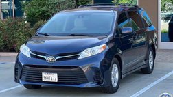 2019 Toyota Sienna LE