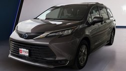 2021 Toyota Sienna LE 8-Passenger