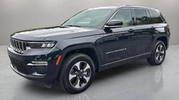2023 Jeep Grand Cherokee Base