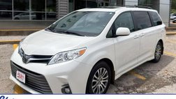 2018 Toyota Sienna XLE 8-Passenger