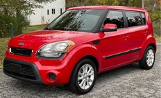 2013 Kia Soul +